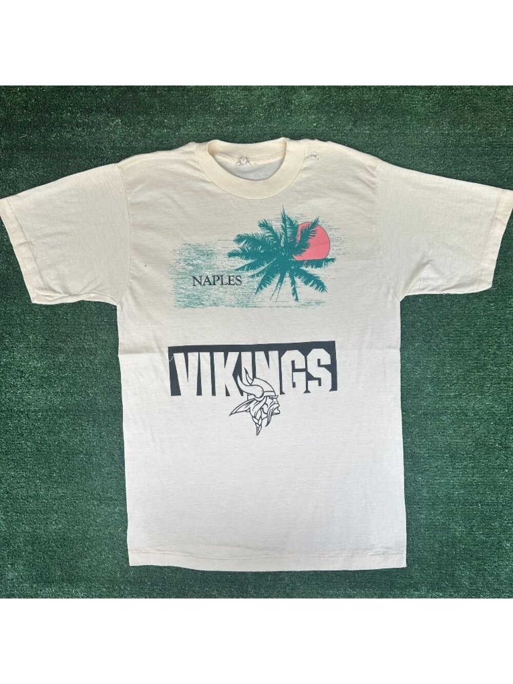 Vintage 80s Unique Test Print T-Shirt Cream Single Stitch Naples Florida Vikings